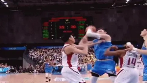 曼城以六球之差领先“曼柿”双子星